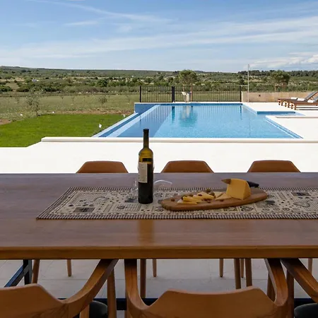 Viliska * Sveti Filip i Jakov