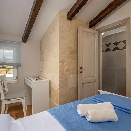 Viliska Sveti Filip i Jakov