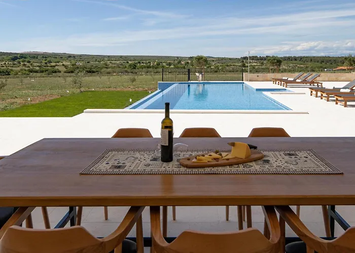 Viliska * Sveti Filip i Jakov